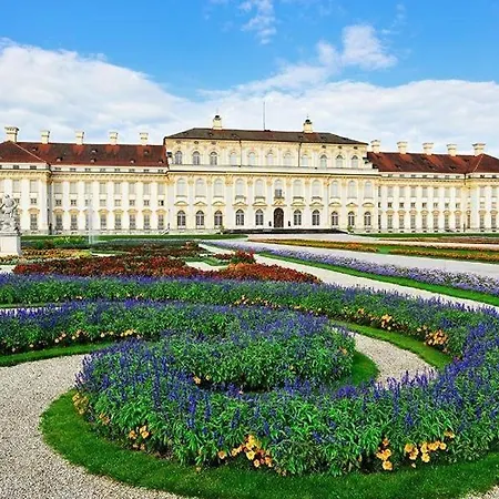 1 - Am Schloss Oberschleissheim